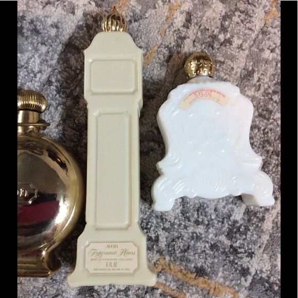BUNDLE OF VINTAGE AVON PERFUME  BOTTLES! EUC! - Picture 6 of 6